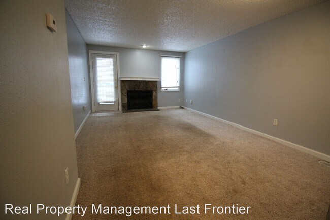 Building Photo - 10229 Jamestown Dr