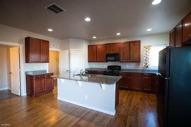 Building Photo - 7422 Bigtooth Maple Dr