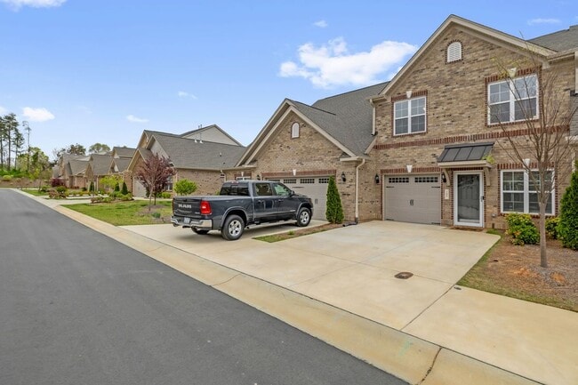 Building Photo - 205 St Michael Dr