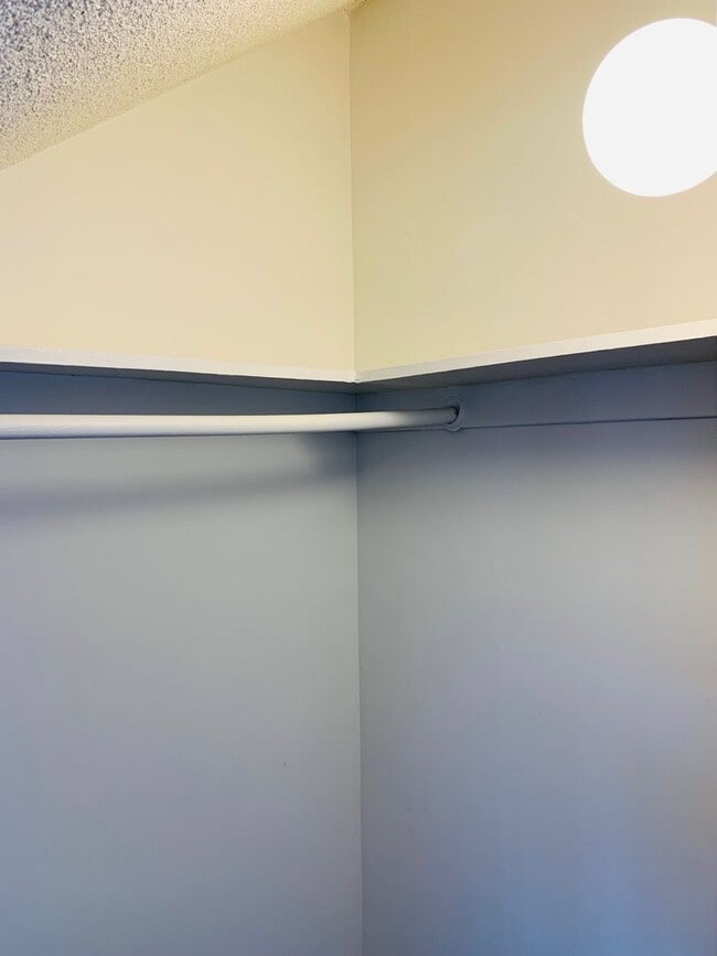 Foto del interior - 917 Centinela Ave