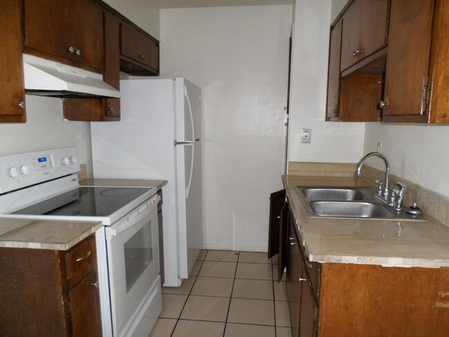 Building Photo - 8808 Lawson St