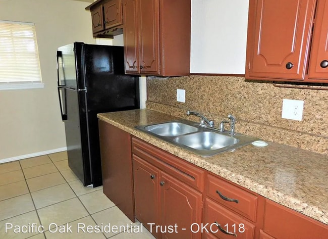 Building Photo - 4 br, 2 bath House - 1129 NW 103rd St