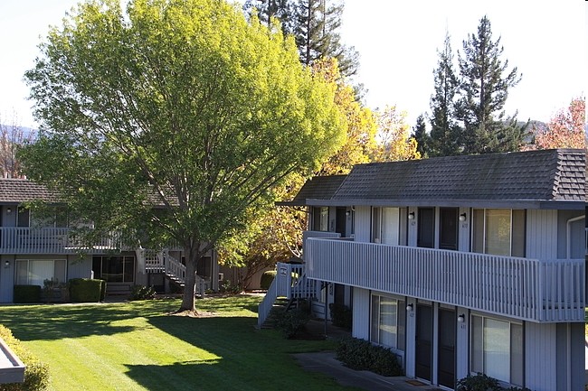 GLEN VIEW APARTMENTS - Napa, CA | Apartments.com