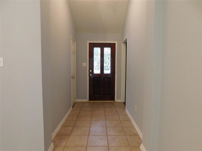 Foto del edificio - 4211 Creek Hollow Ln