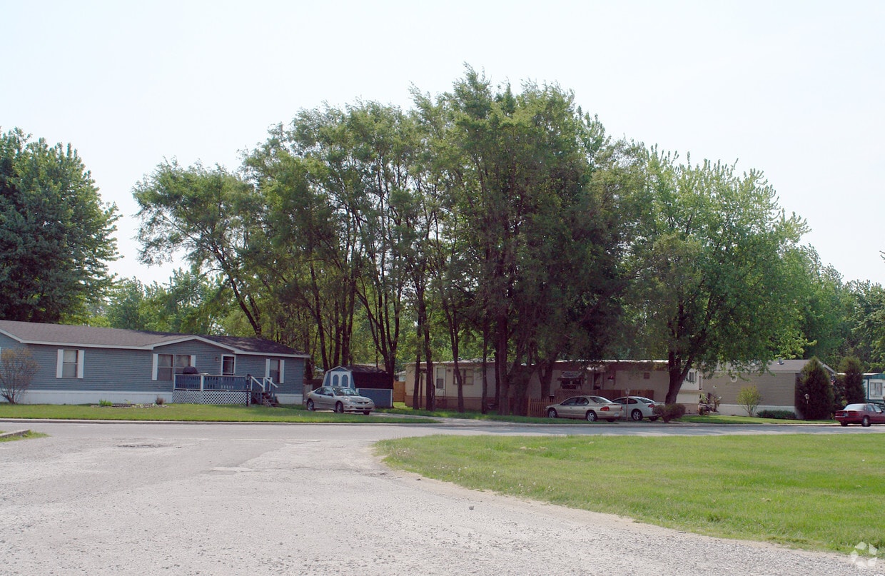 Building Photo - Pleasant Valley Mobile Home Park
