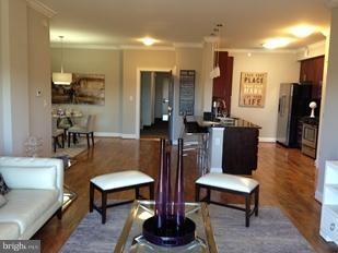 Foto del edificio - 6301 Edsall Rd