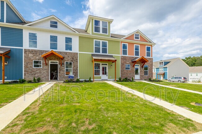 Foto del edificio - 1904 Cypress Ln