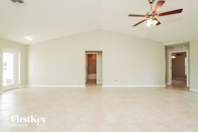 Foto del edificio - 1517 SW 22nd Pl