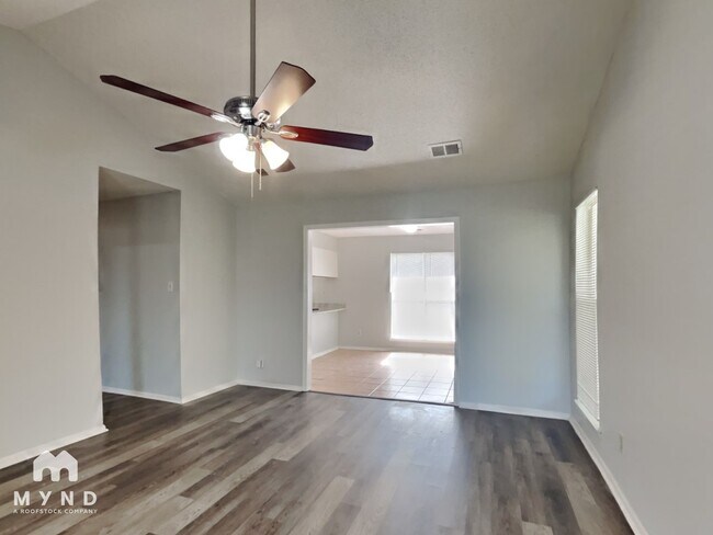 Building Photo - 3355 Carroll Dr