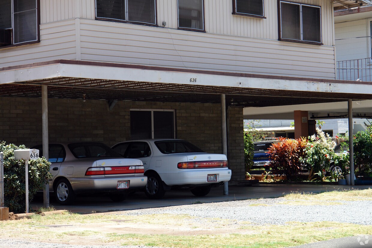 Building Photo - 636 Hausten St