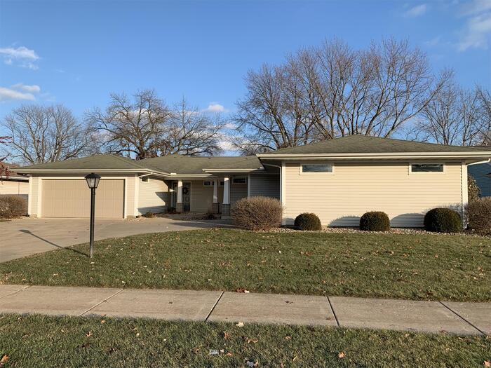 Primary Photo - Duplex Unit in Northwest Peoria
