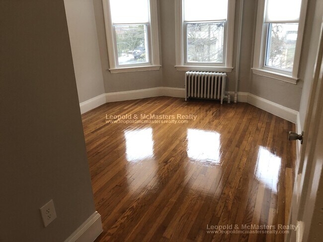 Foto del edificio - 23 Maple St