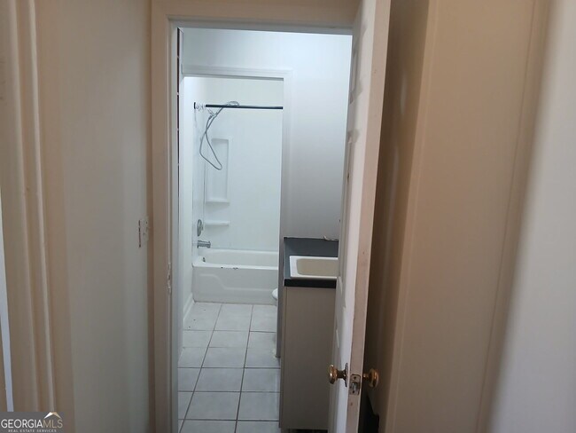 Foto del edificio - 386 Haas Ave SE