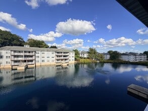 Building Photo - 1907 Waters Edge Dr