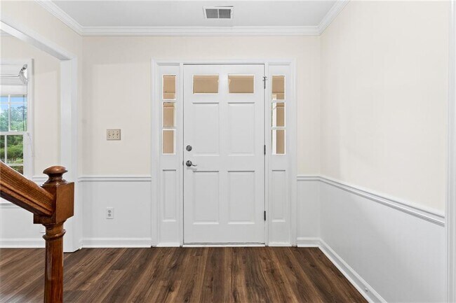 Building Photo - 4496 Windsor Oaks Dr