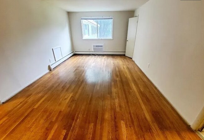 Foto del edificio - 3208 Ellwood Ave