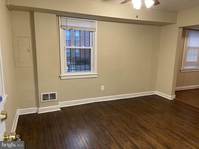 Foto del edificio - 1444 Smith Pl SE