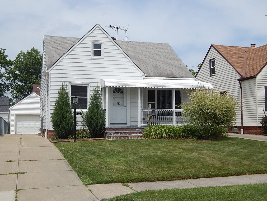 Primary Photo - 14811 Tabor Ave