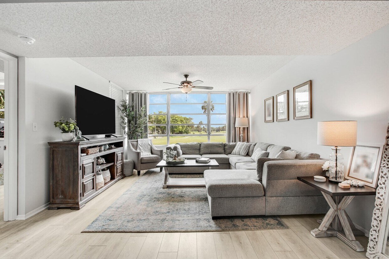 Photo - 4191 Cypress Reach Court Apt #206, Pompano Beach, FL 33069 - 2 BR 2 BA condo