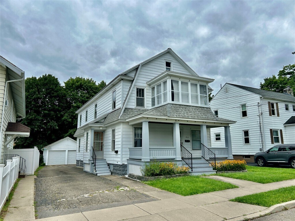 Foto principal - 211 Dudley Ave