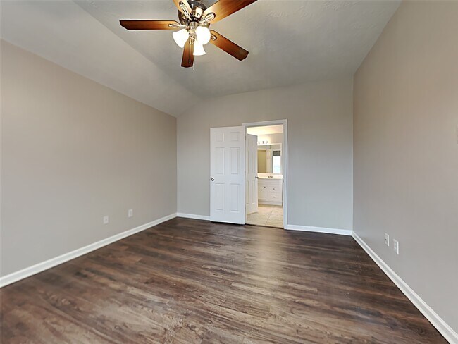 Foto del edificio - 9010 York Hollow Ln