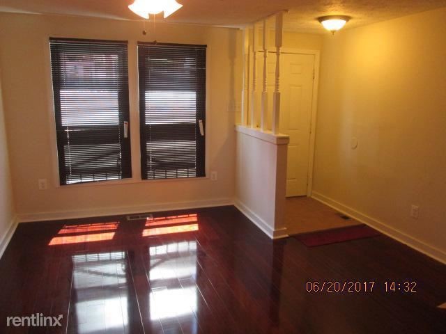 Foto del edificio - 4 br, 1.5 bath Townhome - 1217 Etting St