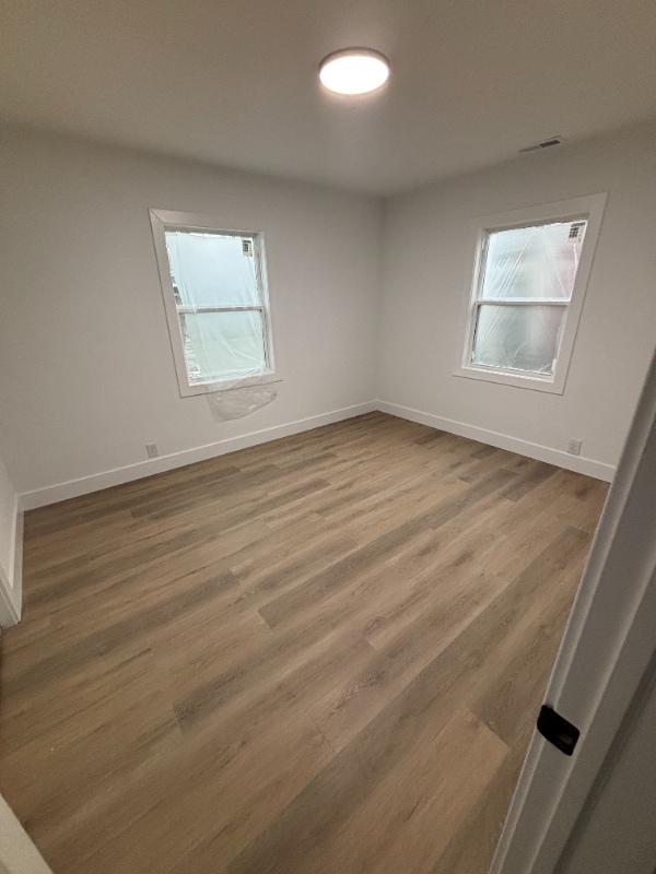 Building Photo - 4213 Kingsley Dr