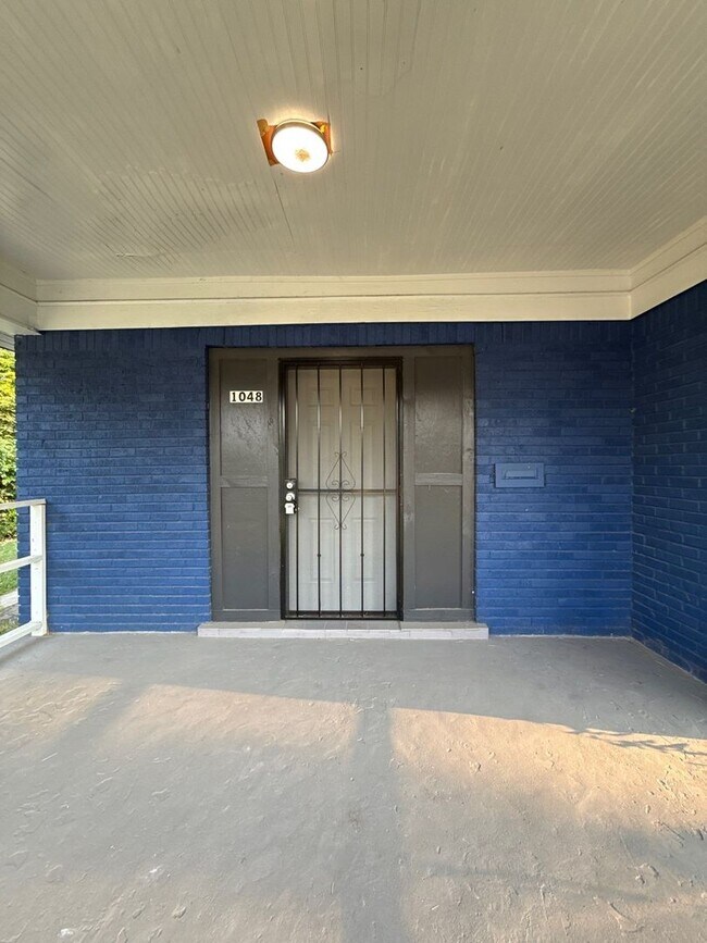 Foto del edificio - Fully Renovated 4BR Home in South Memphis Section 8 Welcome!