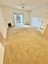 Building Photo - 810 Brassie Ln