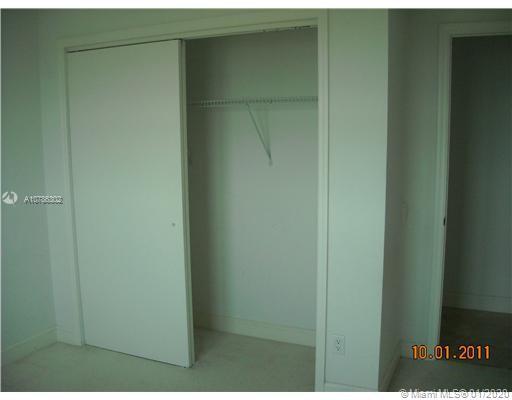 Building Photo - ONE FIFTY ONE AT BISCAYNE CONDO
