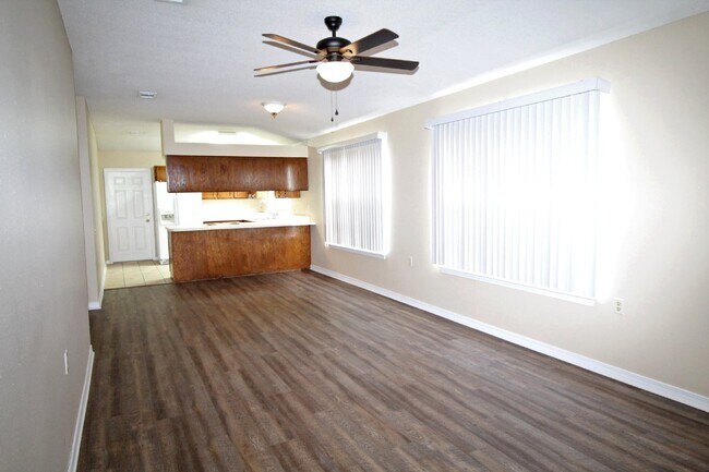 Foto del edificio - Northeast Pensacola Patio Home with Open Living Design, Community Playground