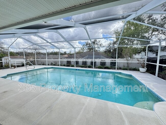 Foto del edificio - 8442 Eldridge Rd