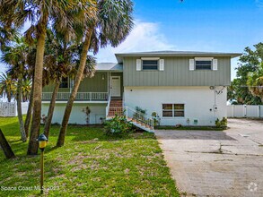 Building Photo - 7810 S Tropical Trail