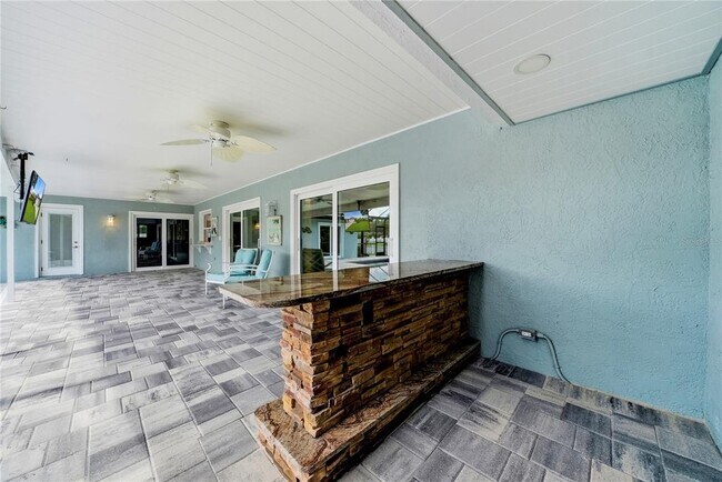 Building Photo - 14463 Sandpiper Cir
