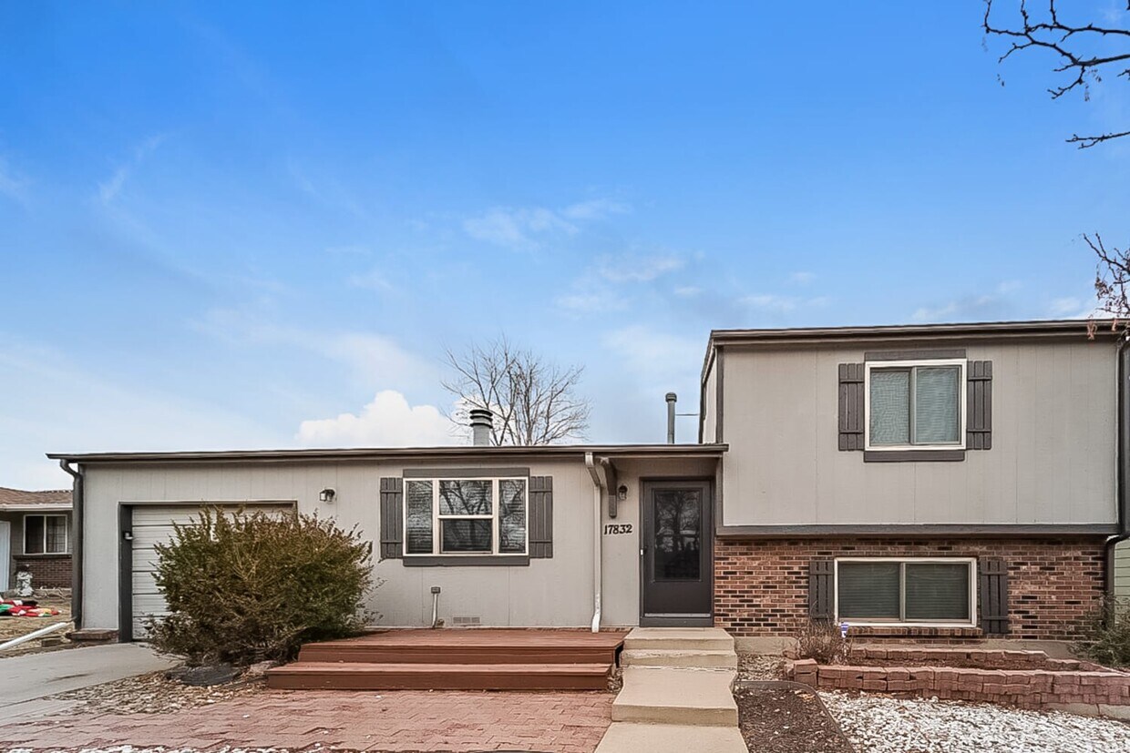 Foto principal - 17832 E Purdue Place