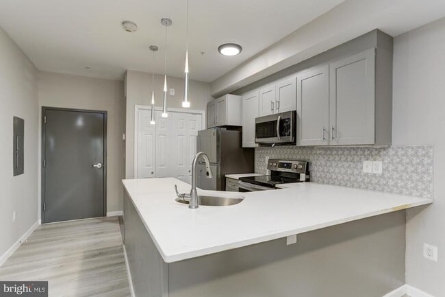 Foto del edificio - 400 N Highland Ave