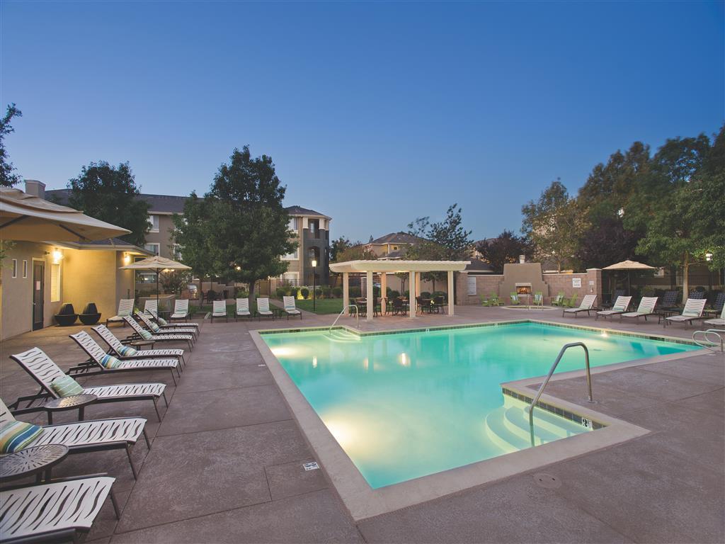 Cross Pointe Apartment Homes Apartments 5100 Vista Grande Dr Antioch