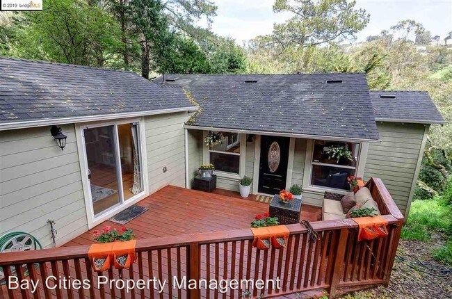 Building Photo - 3 br, 2 bath House - 6206 Valley View Road