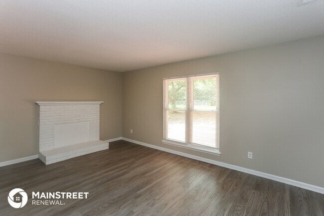 Building Photo - 6141 Woodthrush Dr
