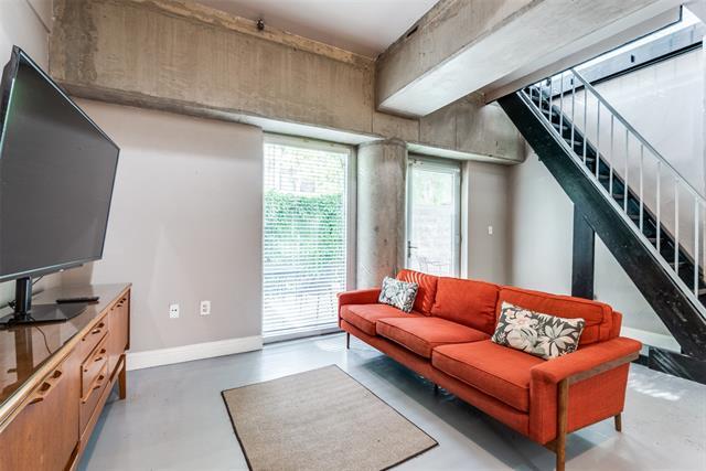 Foto del edificio - 1001 Belleview St