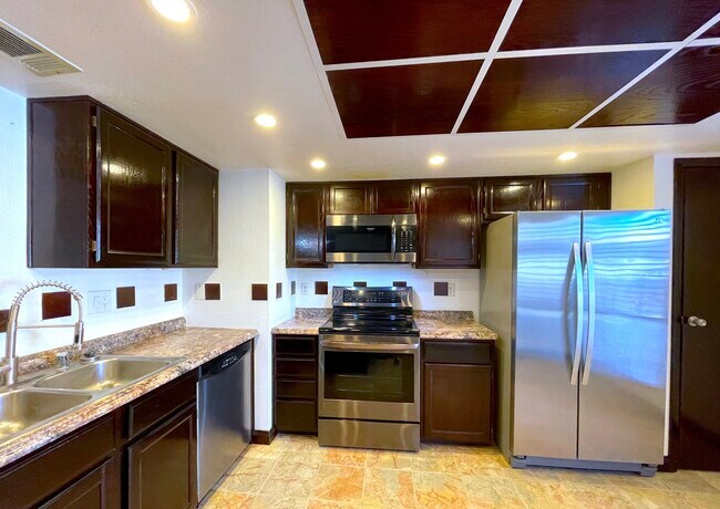 Foto del edificio - 2941 Country Manor Ln