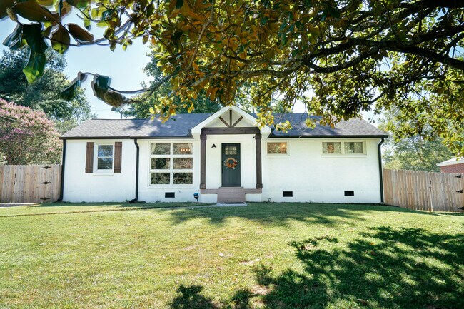 Foto del edificio - 234 Amherst Dr
