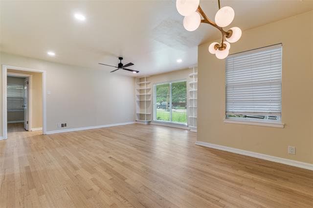 Foto del edificio - 9513 Dixie Ln