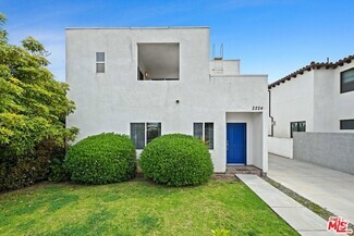 Building Photo - 2224 Penmar Ave