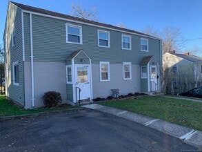 Building Photo - 69 Texas Dr