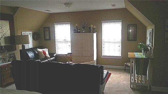 Building Photo - 9418 Glenashley Dr