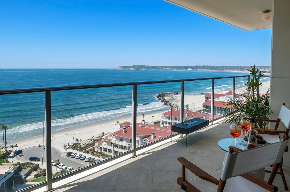 Foto principal - 1710 Avenida Del Mundo