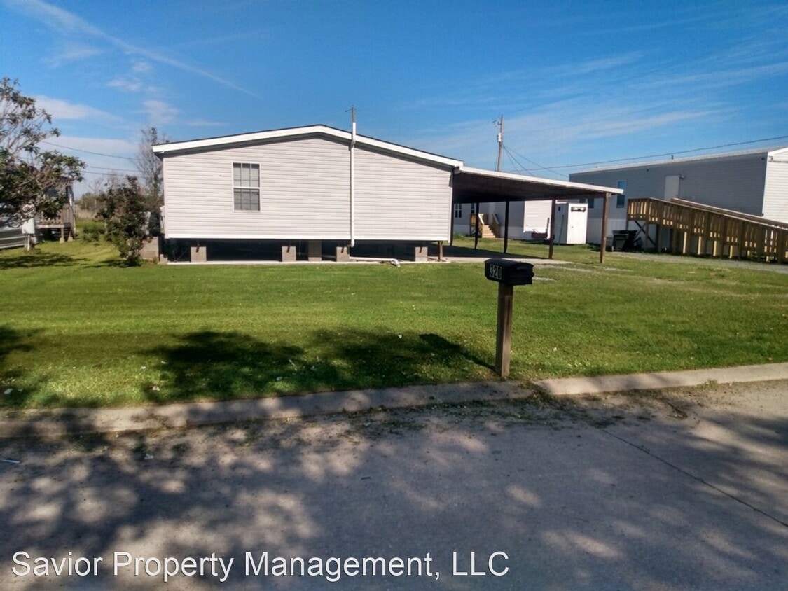 3 br, 2 bath House 320 Mozart Drive House Rental in Houma, LA