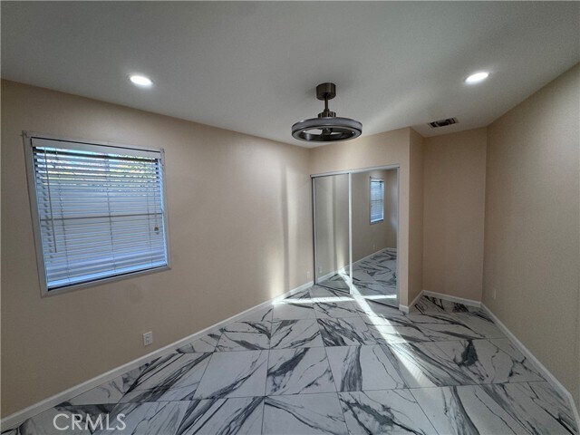 Foto del edificio - 1017 N San Gabriel Ave