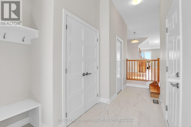 Building Photo - 71 Esban Dr
